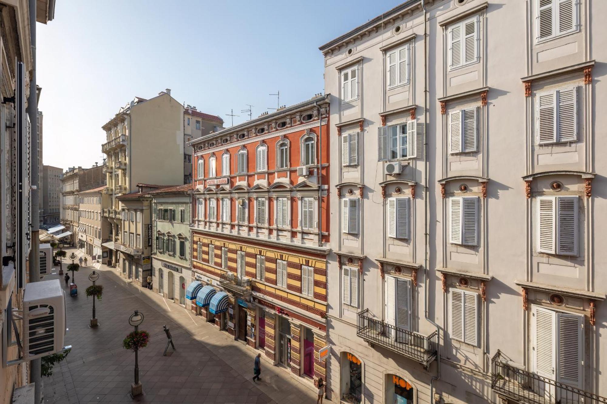 Upper Premium * Rijeka